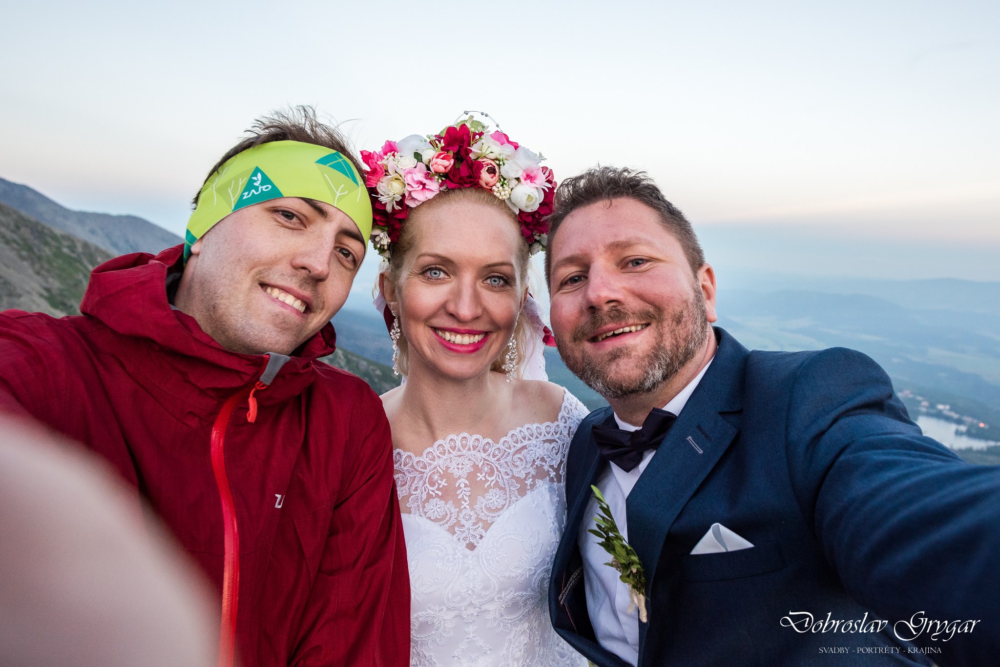 Svadobný portrét pri západe slnka v horách - Predné Solisko - Vysoké Tatry | Fotograf na svadbu Dobroslav Grygar